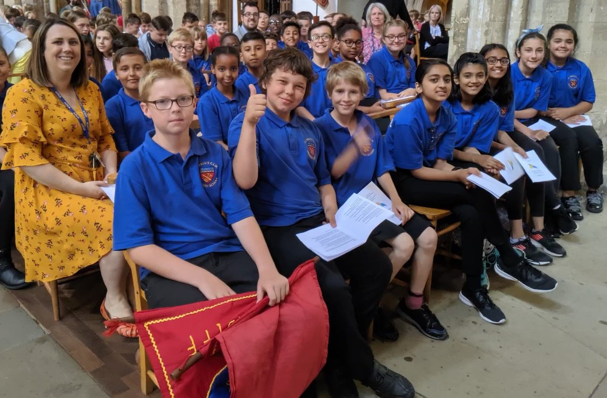 Schoolchildren at the cathedral