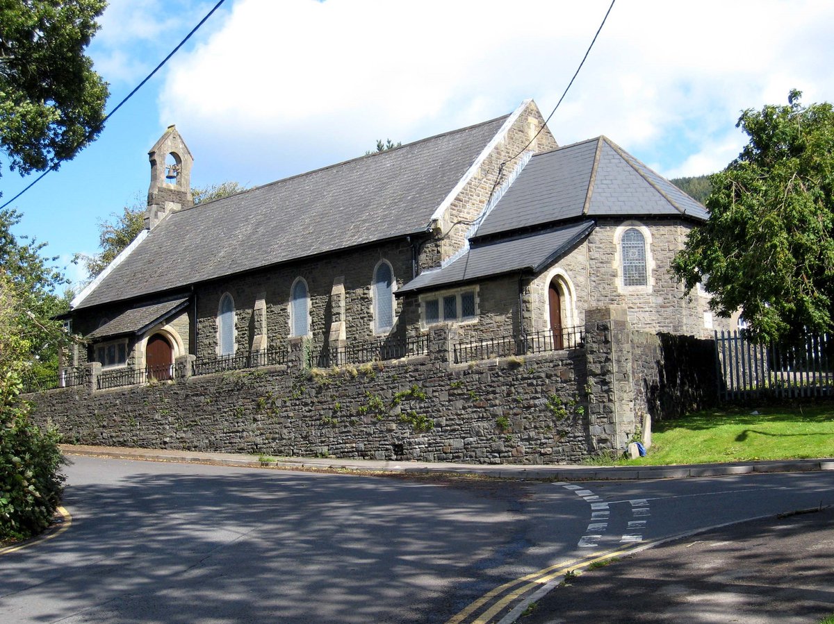 St Mary Magdalene Church Cwmbach